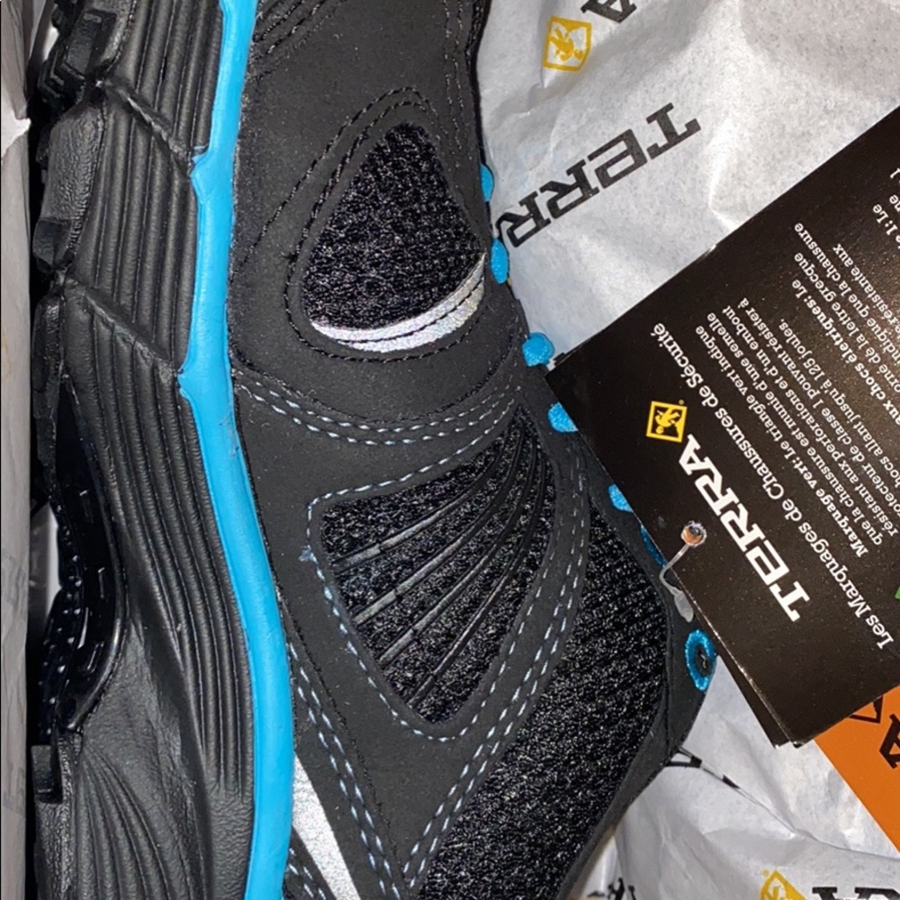 Women size 8 work shoes